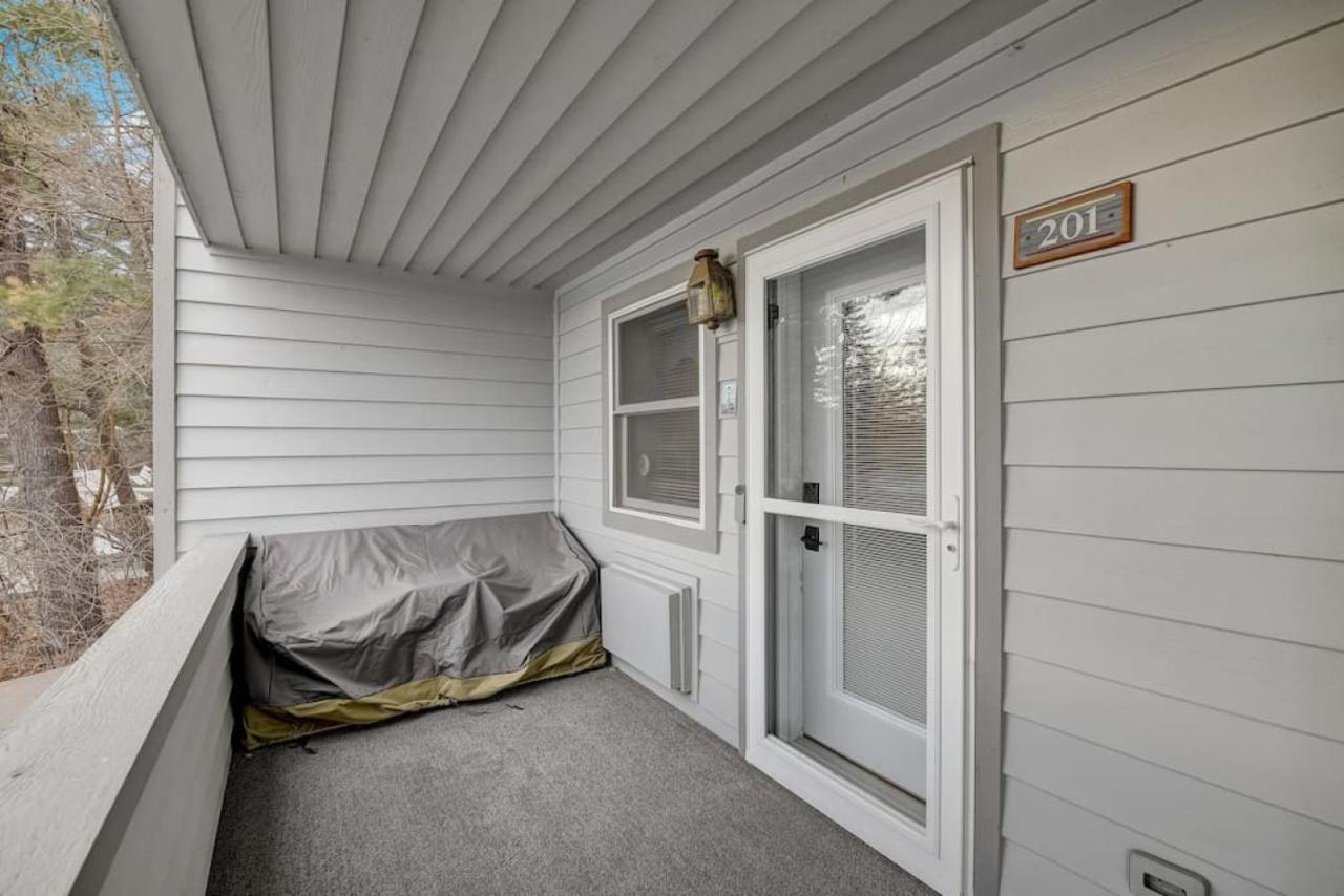 Dells Lakefront Escape - Couples Or Families Wisconsin Dells Exterior photo