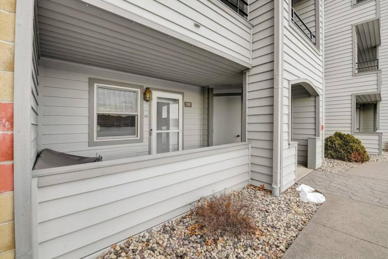 Dells Lakefront Escape - Couples Or Families Wisconsin Dells Exterior photo