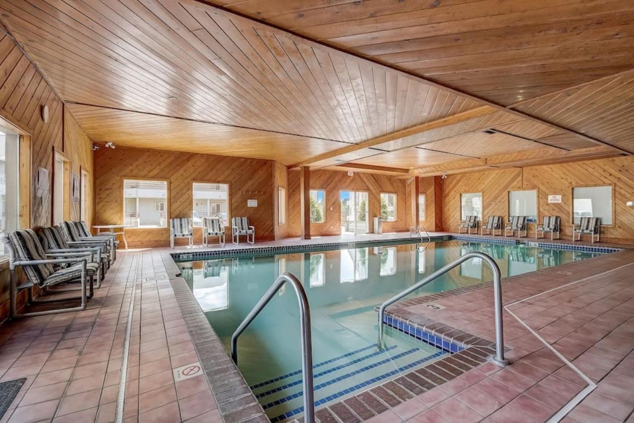 Dells Lakefront Escape - Couples Or Families Wisconsin Dells Exterior photo